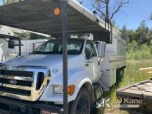 Altec LR756, Over-Center Bucket mounted behind cab on 2013 Ford F750 Chipper Dump Truck Not Running,