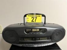 EMERSON STEREO RADIO CASSETTE RECORDER/CD PLAYER, PD6636