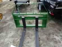 3500lb JD Pallet Forks