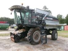 (1027) Gleanner R65 Combine