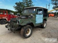 T0YOTA FJ40 LAND CRUISER W/CHEVROLET ENGINE