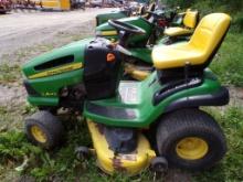 J.D. LA145 Riding Mower With 48'' Deck, 22H.P. Briggs and Stratton Engine,