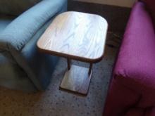 Small Robinson Sofa Table, Wood Finish, 21'' High, 11.5'' Wide, 13.5'' Deep