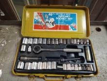 METRIC AND INCH RATCHET SOCKET SET, Mustard Yellow Vintage