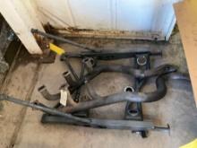 (LOT) BARON EXHAUST & MOUNT