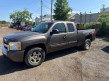 2007 Chevrolet Silverado 4x4 Pickup Truck