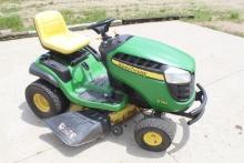 JD E130 Lawn Tractor