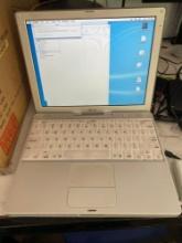 Working 2001 Apple iBook With Extra Battery