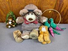 Plush Toys and Decorations