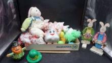 Wooden Rabbit Figurines, Ceramic Leprechaun, Valentine'S Day Tinsil, Easter Decorations, Kiss Plush