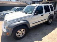 2005 Jeep Liberty - 176K Miles - Comes with Title