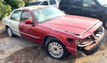 2007 Mercury Grand Marquis - 135K miles - Runs - Comes with Extra Parts - Comes with Title