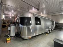 2018 Airstream Globetrotter T/A Camper Trailer