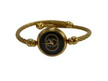 Gucci 2047L Black Dial Bangle Bracelet Quartz Ladies Watch