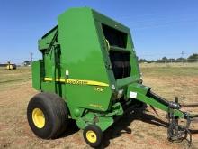 John Deere 568