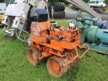 1993 AMERAMAX P33/24 TRENCH ROLLER