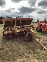 HAY BUSTER 107C SEED DRILL