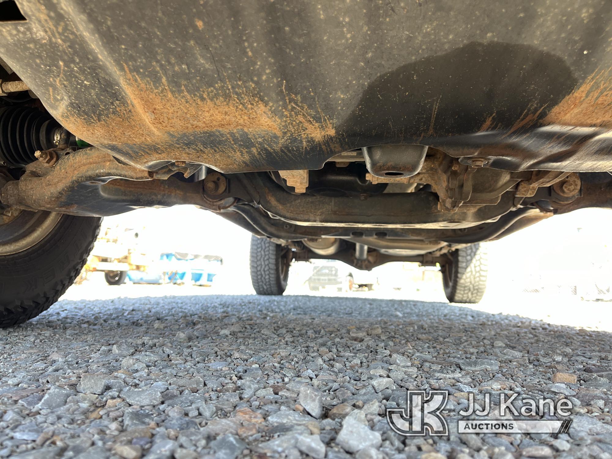 (Smock, PA) 2016 Toyota Tacoma 4x4 Extended-Cab Pickup Truck Runs & Moves, Jump To Start, Cracked Ra