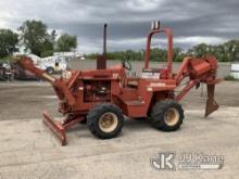 (South Beloit, IL) 1999 Ditch Witch 5010DD Cable Plow Runs, Moves, No Key) (Jump Starter To Start