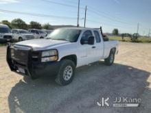 (Waxahachie, TX) 2010 Chevrolet Silverado 1500 4x4 Extended-Cab Pickup Truck Runs & Moves) (Jump to
