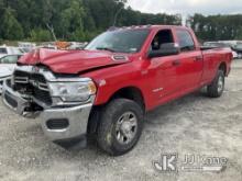 2021 RAM 3500 4x4 Extended-Cab Pickup Truck Wrecked, Major Front End Damage) (Runs & Moves) (Oil & C