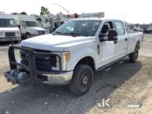 2017 Ford F250 Crew-Cab Pickup Truck Runs & Moves, Engine Noise, Engine Light On, Body & Rust Damage