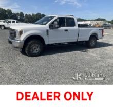 2019 Ford F350 4x4 Extended-Cab Pickup Truck Runs & Moves) (Body/Paint Damage) (Seller States: Needs