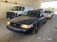 2007 Ford Crown Victoria Police Interceptor 4-Door Sedan Runs & Moves, Has Paint Damage, Horn Does N