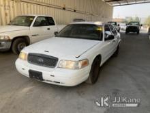 2002 Ford Crown Victoria Police Interceptor 4-Door Sedan Runs & Moves, Windshield Wipers Not Functio