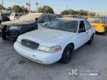 2006 Ford Crown Victoria Police Interceptor 4-Door Sedan Runs, Does Not Move, Must Be Towed