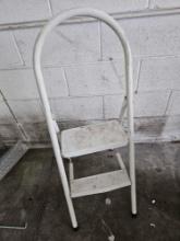 2 step ladder g5