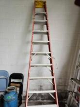 Ten foot step ladder. g five
