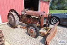 antique 9N tractor parts. no blade. it goes with the bulldozer. Additional removal time available.