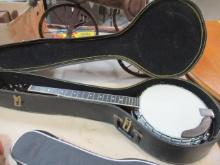 Vintage Iiada Banjo in Case