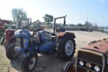 LONG 60 ROPS 2WD SALVAGE