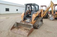 CASE TR270 RUBBER TRACK SKID STEER 979HRS. WE DO NOT GAURANTEE HOURS