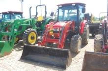 BRANSON 4520C 4WD C/A W/ LDR AND BUCKET 617HRS. WE DO  NOT GAURANTEE HOURS
