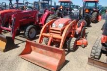 KUBOTA MX2670 4WD ROPS W/ LDR AND BUCKET AND BELLY MOWER