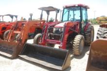 MAHINDRA 2565 4WD C/A W/ LDR AND BUCKET 852HRS. WE DO NOT GAURANTEE HOURS