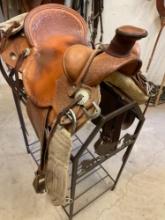 16" Leather McClintock Descanso Ca horse saddle, Professional Choice 36" cinch & saddle bag