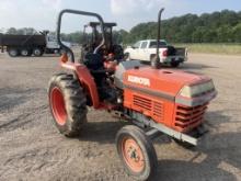 Kubota L2500 Tractor