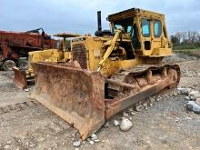CAT D8K CRAWLER TRACTOR SN:77V9699 powered by Cat D342 spacer plate diesel engine, equipped with