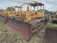 DRESSER TD15ELGP CRAWLER TRACTOR powered by diesel engine, equipped eith OROPS, sweeps, Straight