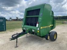 John Deere 566 Baler