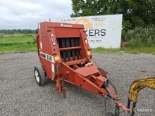 Hesston 530 Round Baler/3x4 Bale