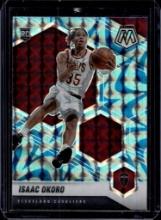 ISAAC OKORO 2020-21 PANINI MOSAIC REACTIVE BLUE PRIZM ROOKIE CARD