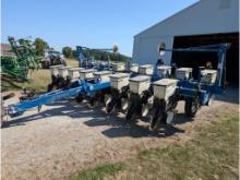 Kinze 3000 interplant No Till Double Frame 8/8 Planter