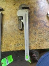 18" Fox Pipe Wrench